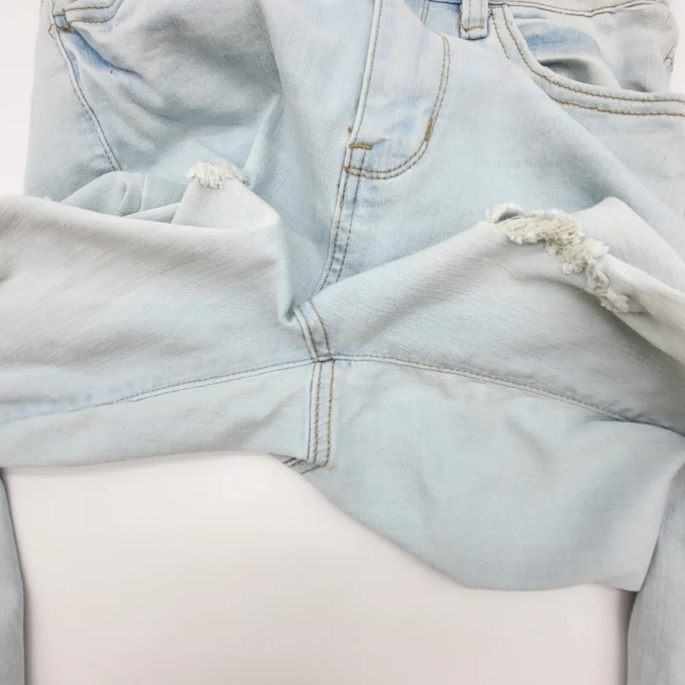 Almost Famous Distressed High Rise Skinny Light Wash Stretch Blue Jeans Size 1